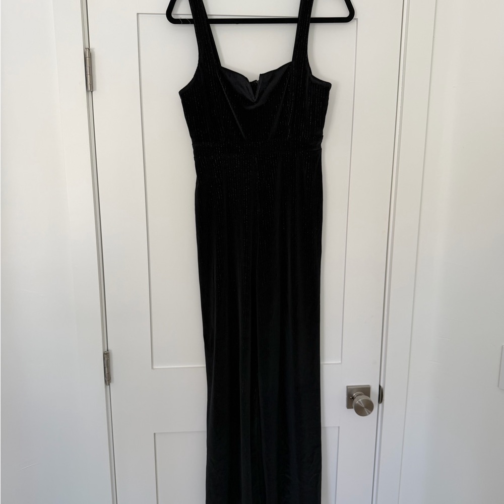 l*space Black jumpsuit with Square Neck